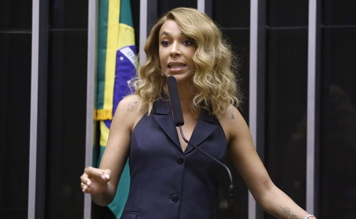 Crusoé: 84% são contra Erika Hilton na Comissão da Mulher, indica Realtime