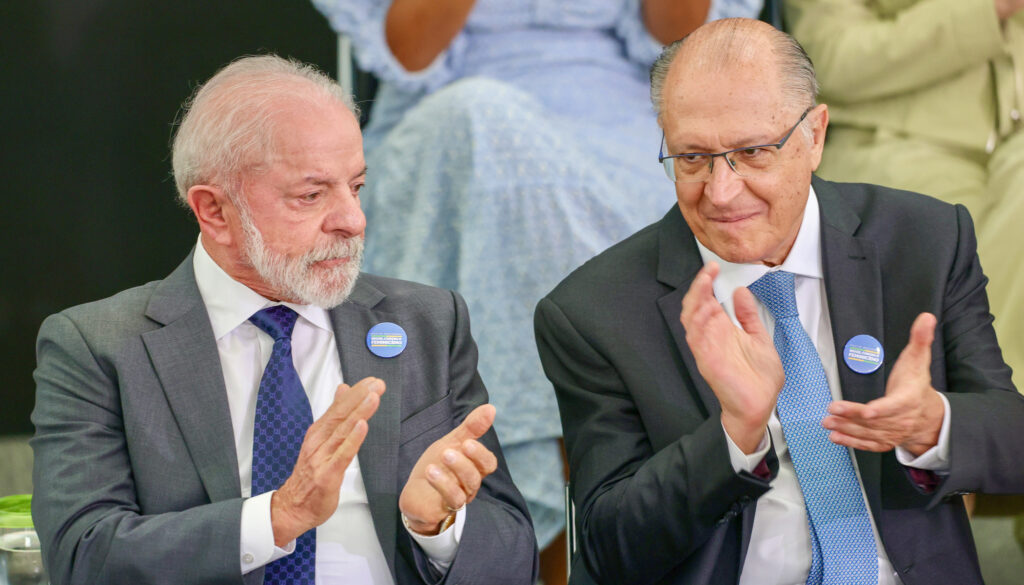 Alckmin não foi ao velório do aiatolá