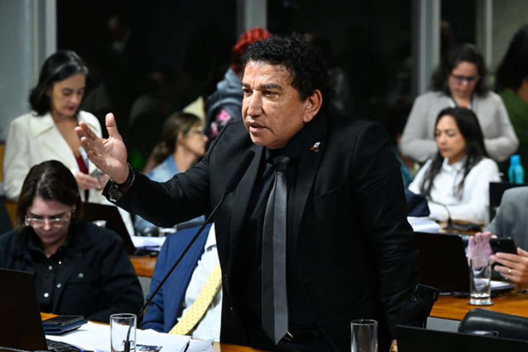 Senado pode votar urgência para regulamentar ensino domiciliar