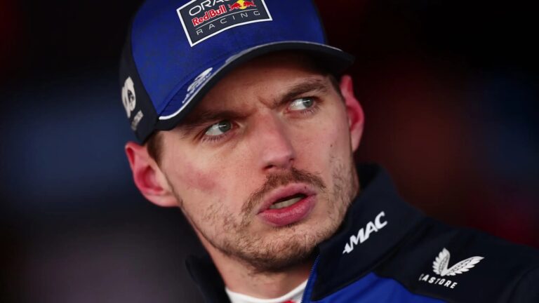 Repórter é barrada em evento da Fórmula 1 por Max Verstappen
