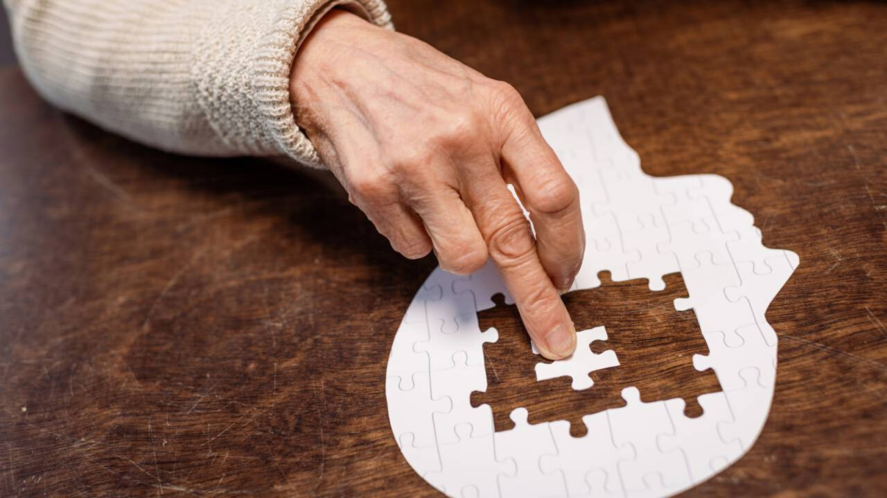 Como treinar a mente com o estoicismo e desenvolver pensamentos mais equilibrados