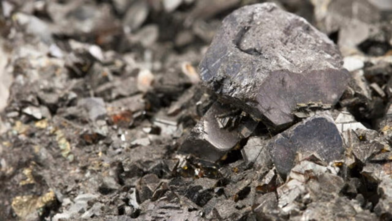 EUA e Brasil disputam controle dos minerais críticos