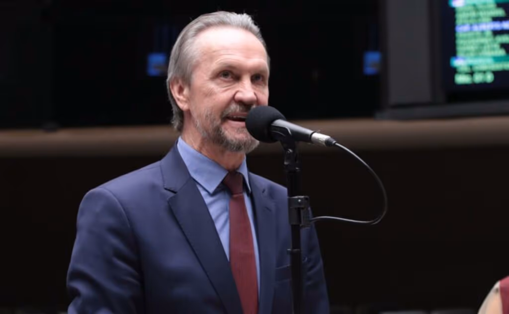 PEC da Segurança: PT pede retirada de referendo sobre redução da maioridade