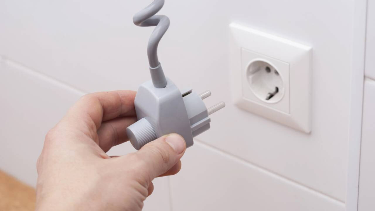 Para que serve o regulador de tomada e como ele pode ajudar a evitar danos em aparelhos