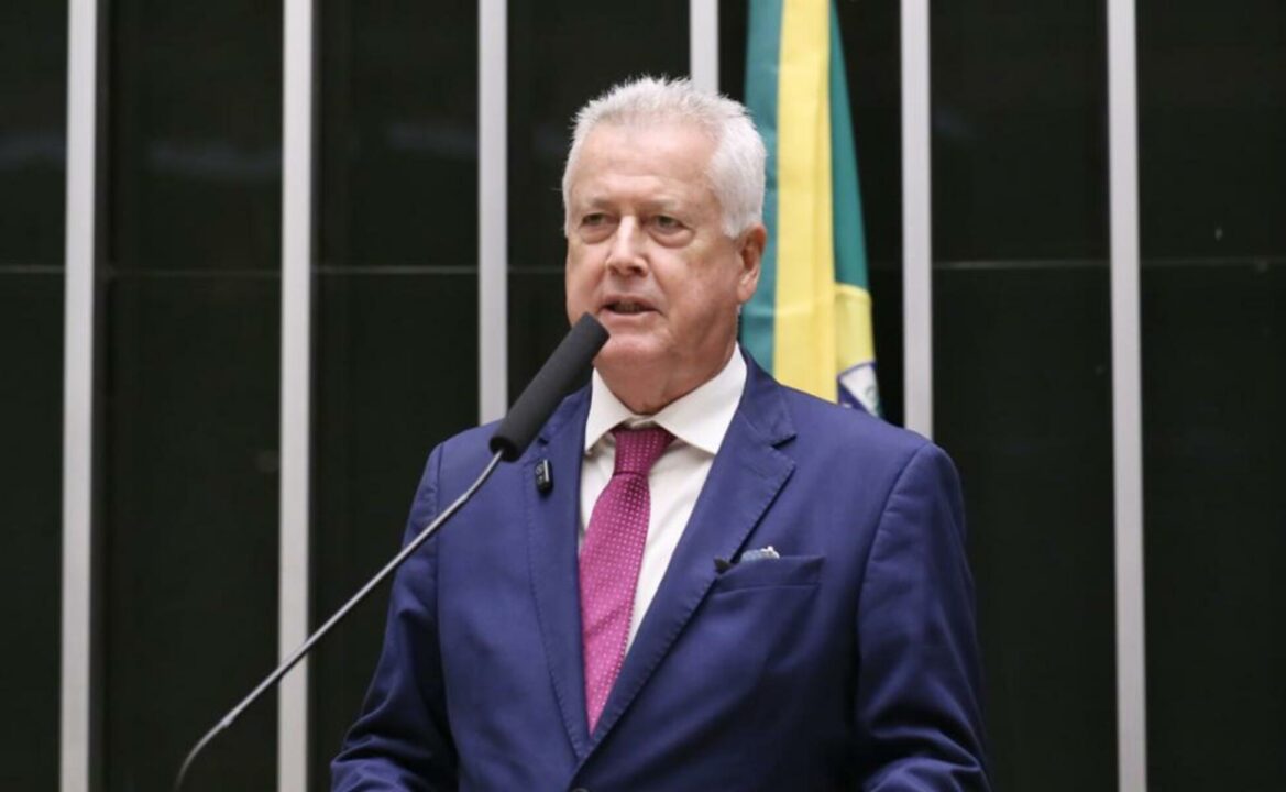 Rollemberg vai recorrer de decisão que negou pedido para abrir CPI do Master
