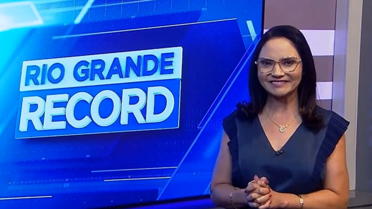 Apresentadora demitida pela Record após 19 anos quebra o silêncio