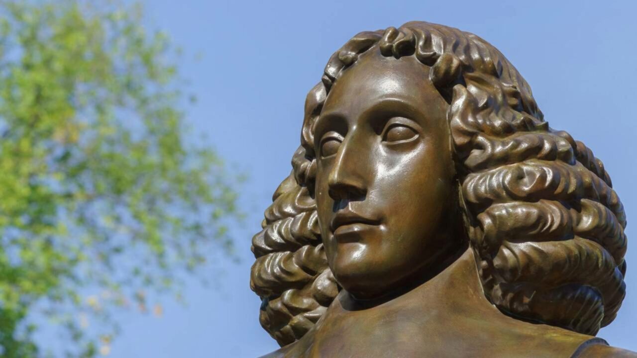 Spinoza ensina: “Não rir, não chorar, não odiar, mas compreender.”