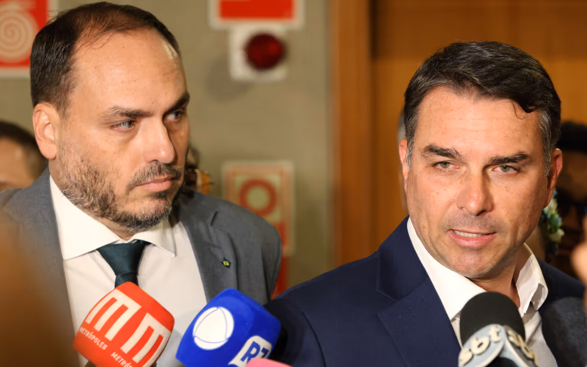 Crusoé: Flávio está emplacando como Bolsonaro “moderado”