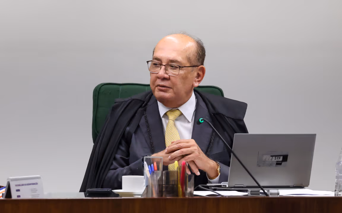 Oposição apresenta pedido de impeachment e notícia-crime contra Gilmar Mendes
