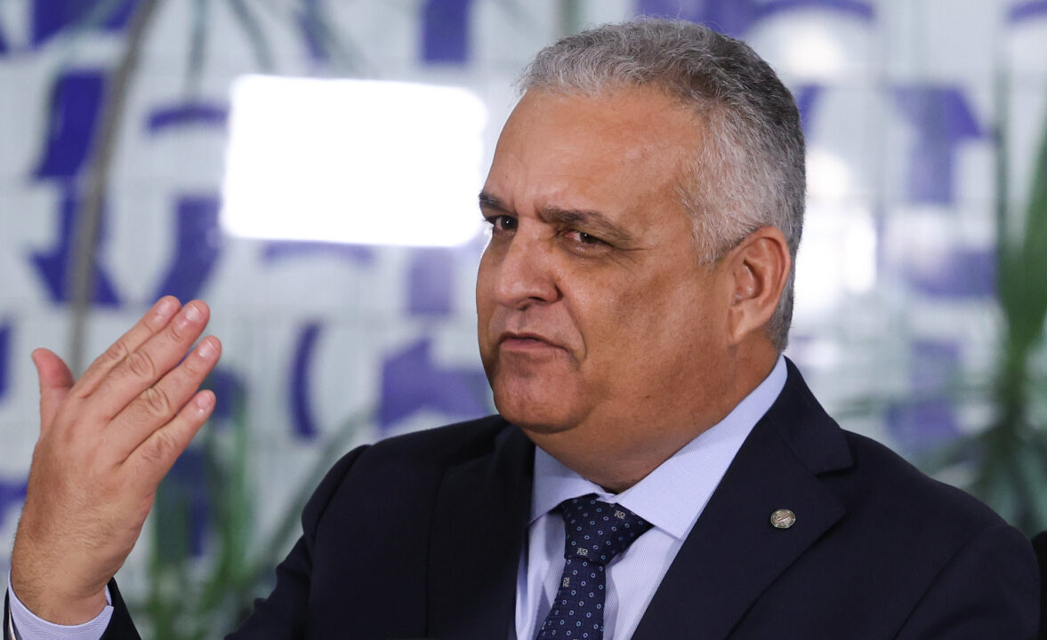 Relator da CPMI do INSS é escolhido vice de Flávio Bolsonaro