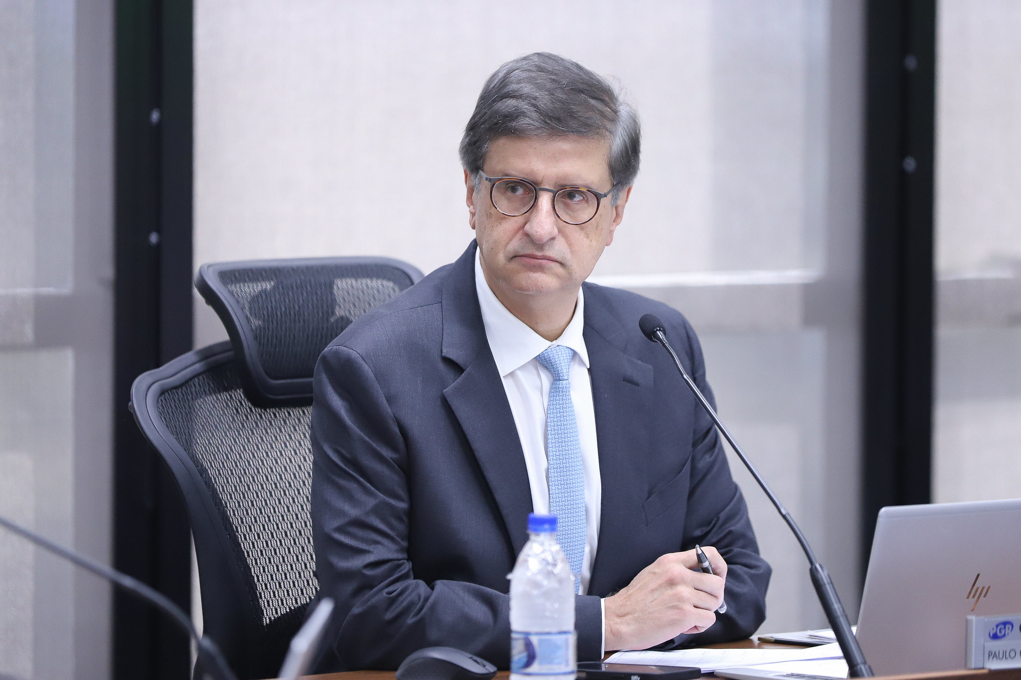 Crusoé: Por que o relator da CPI do Crime Organizado quer indiciar Gonet