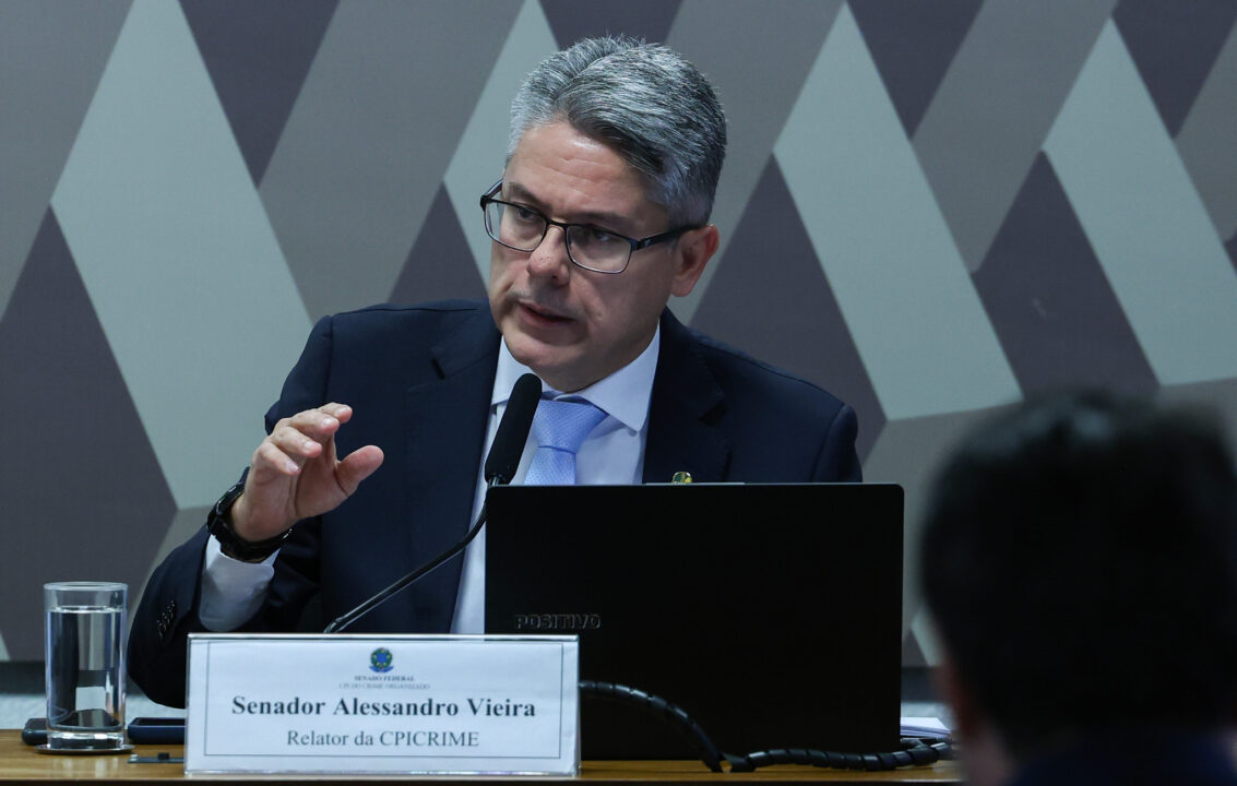 Alessandro Vieira vê “disputa pelo poder” em decisão de Dino