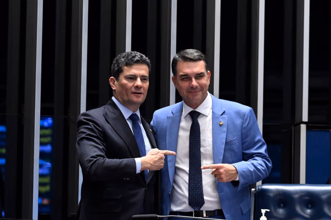 “Flávio apresentou suas explicações”, diz Moro