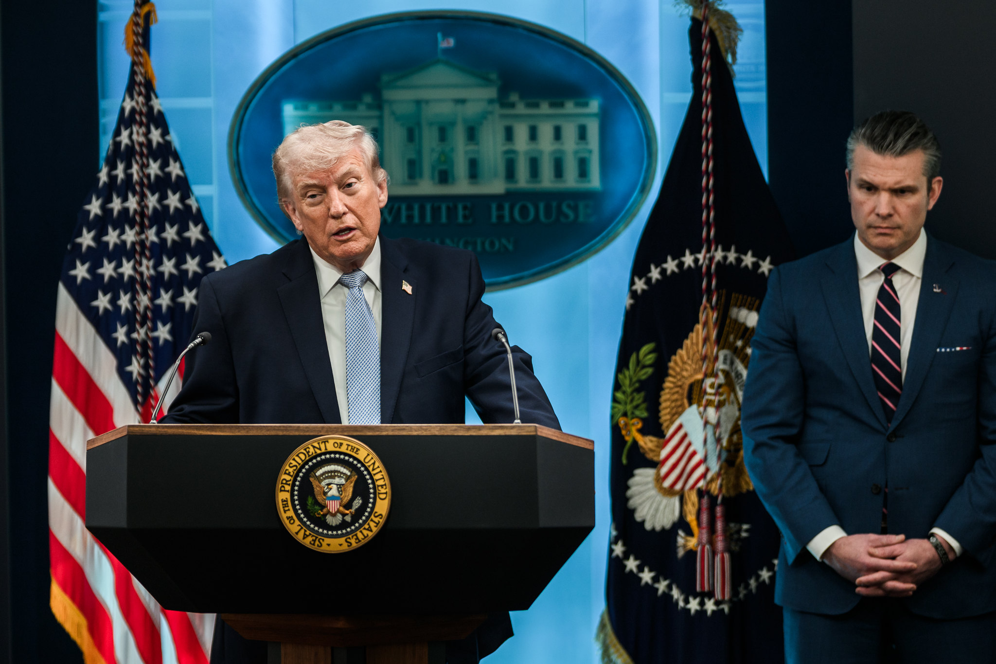 Crusoé: Trump anuncia paralisação dos ataques de Israel no Líbano