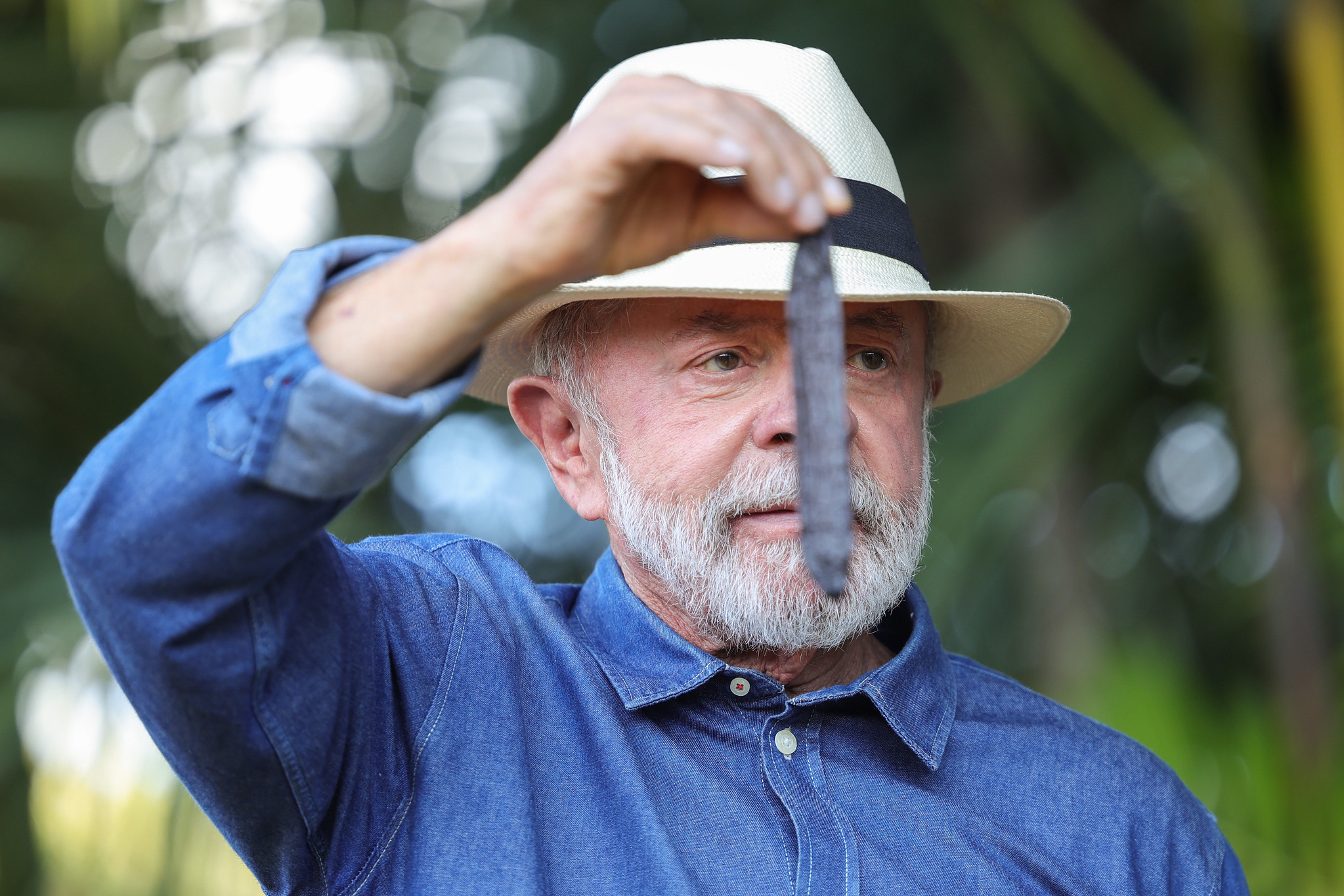 Desaprovação de Lula se mantém em 50% no Lulômetro