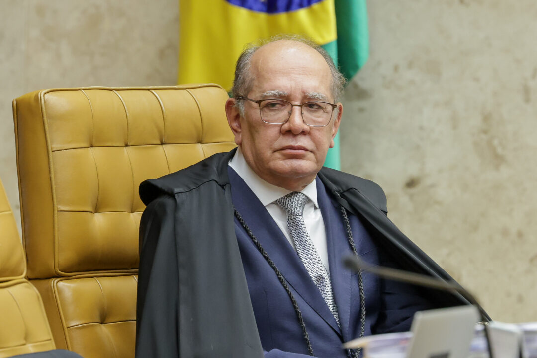 Gilmar vota para manter escolas cívico-militares em SP, mas impõe regras