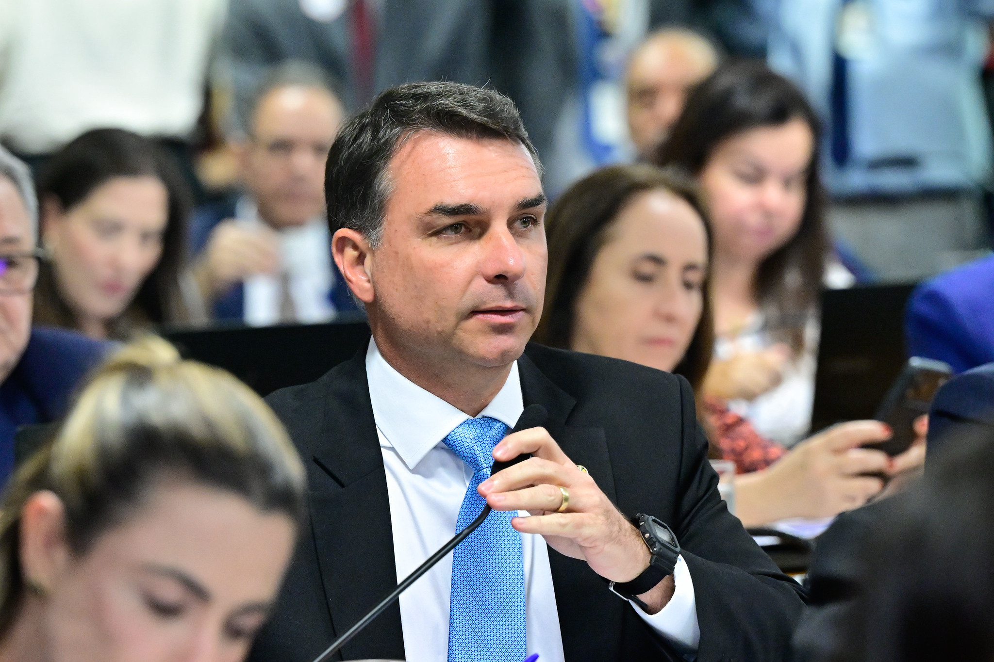 “O Senado fez história”, diz Flávio sobre rejeição de Messias