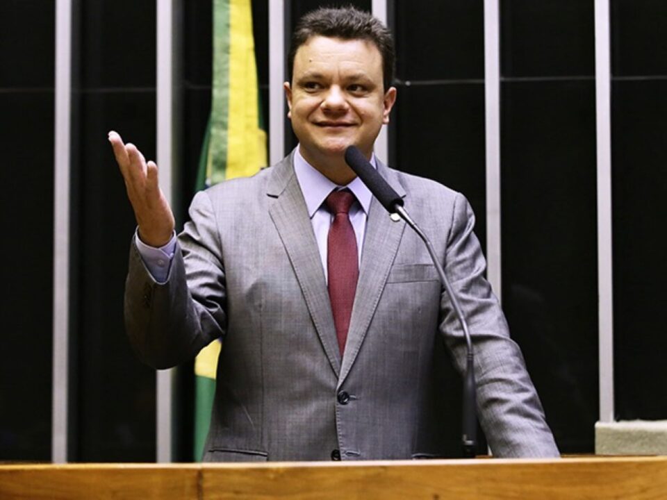 Câmara escolhe petista para vaga no TCU