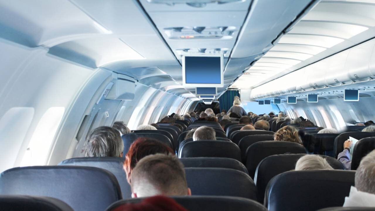 ANAC cria ‘lista negra’ de passageiros indisciplinados proibidos de embarca em voos; multa chega a R$ 17,5 mil