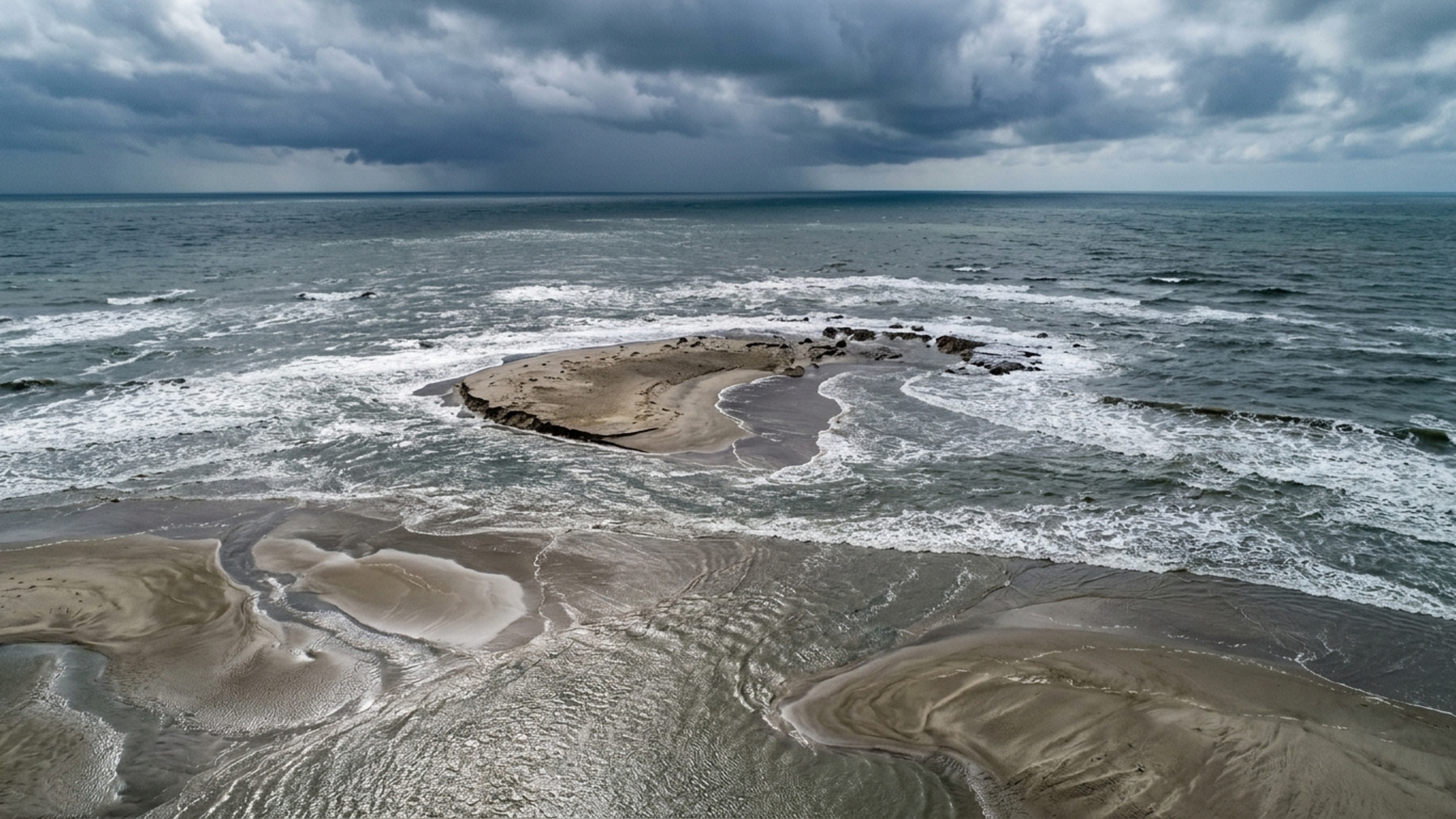 O mistério da ilha que desaparece e reaparece continua intrigando quem tenta entender o fenômeno