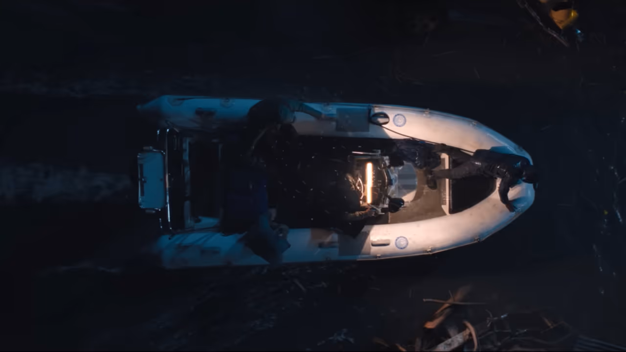 O filme de tubarão e furacão que dominou a Netflix tão rápido também está dividindo a reação do público