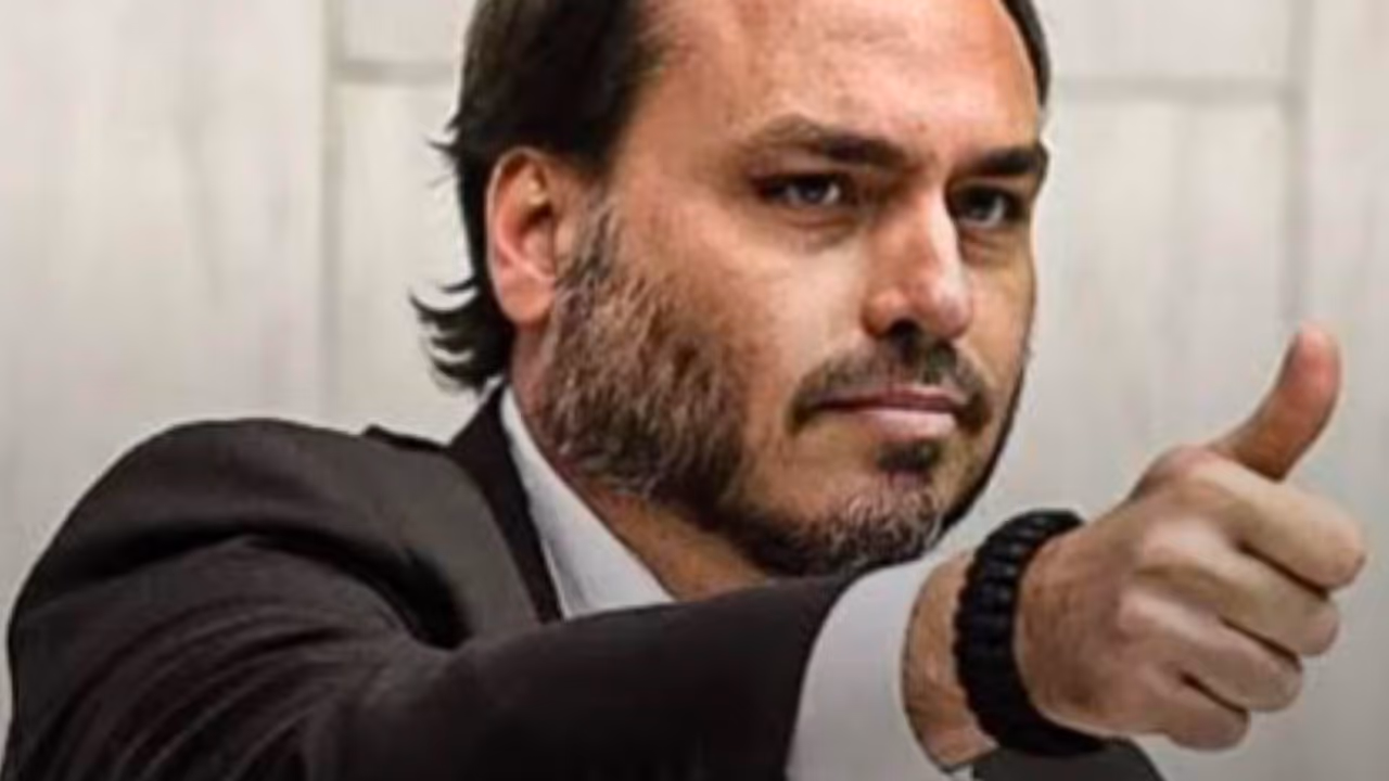 Carluxo faz retrospectiva política e diz não ter “arrependimento algum”