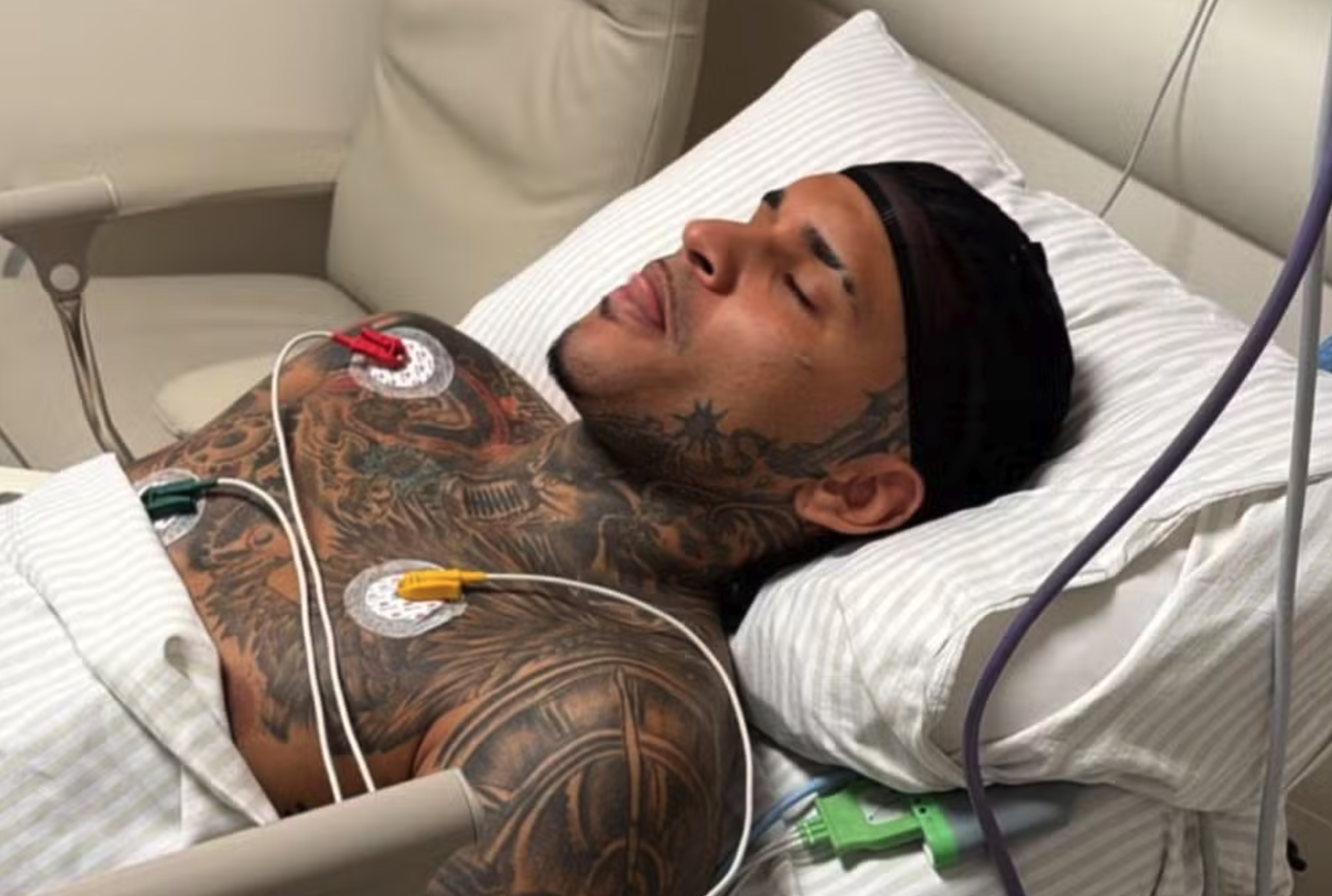 Cantor Anderson Neiff é baleado após show em São Paulo