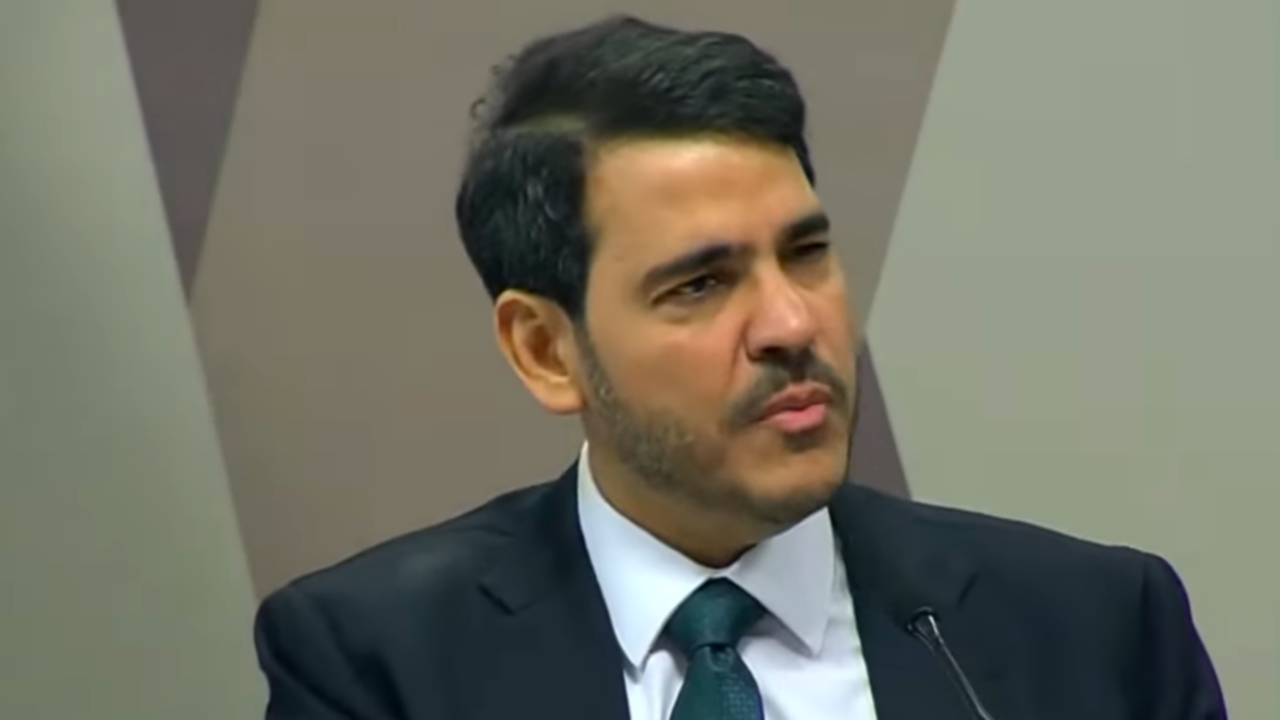 Messias cobra transparência do STF e fala em “ajuste de rotas”