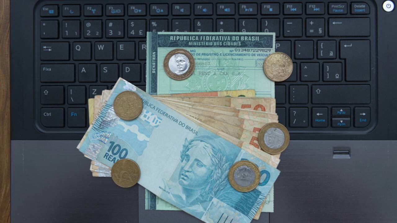 O erro nesse documento que pode fazer você continuar recebendo a multa mesmo após a venda do veículo