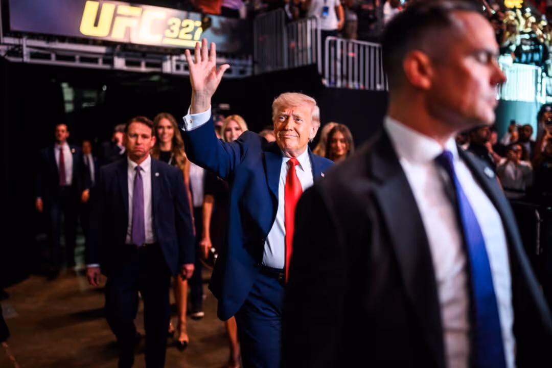 Crusoé: Trump alega que roupa de Jesus era de médico