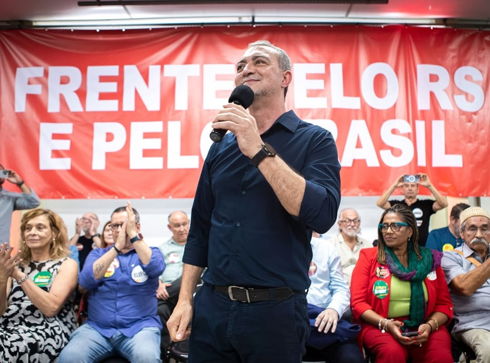 PT nacional impõe candidatura do PDT após esperneio do PT gaúcho