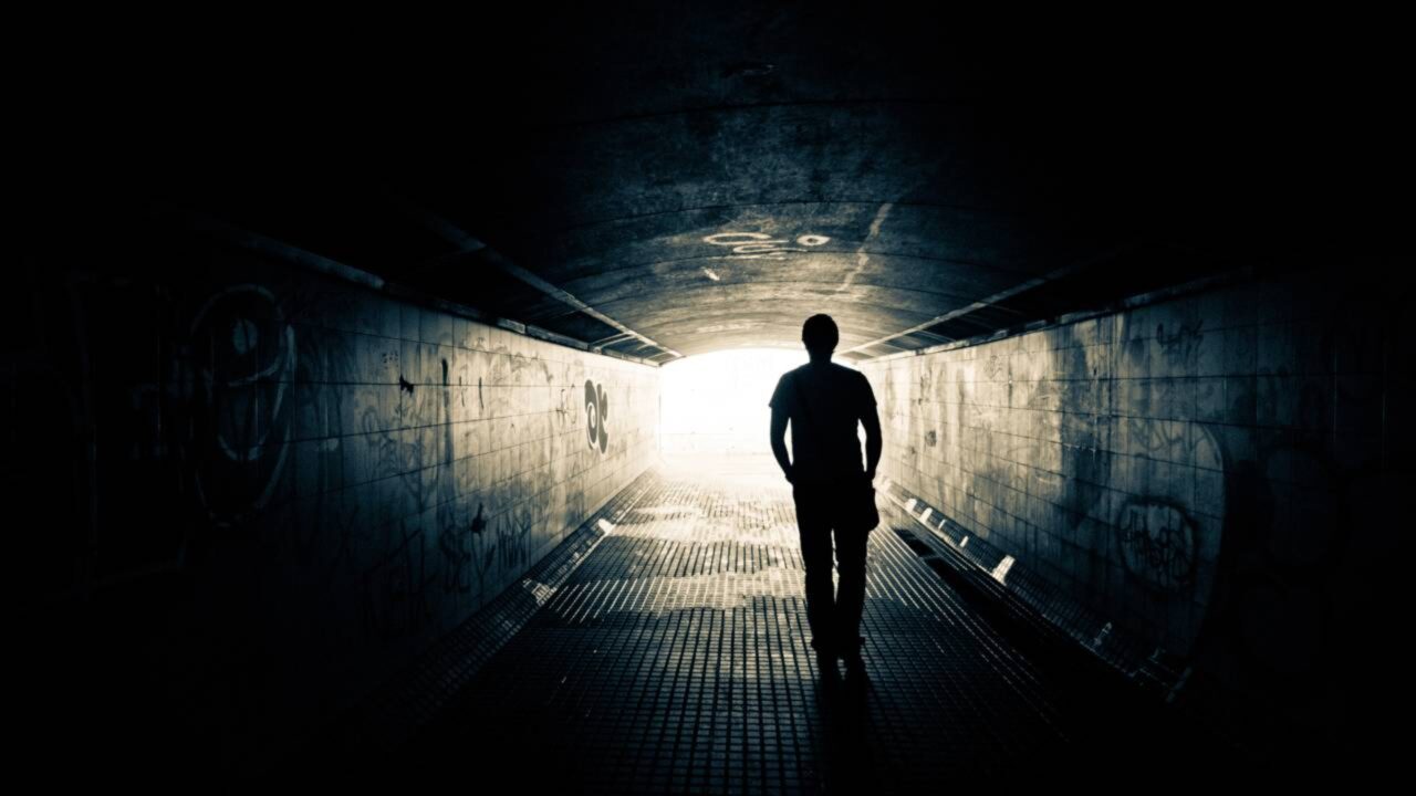 Elon Musk desafia as leis naturais e vai construir um túnel subterrâneo para pedestres atravessando o Canal do Panamá