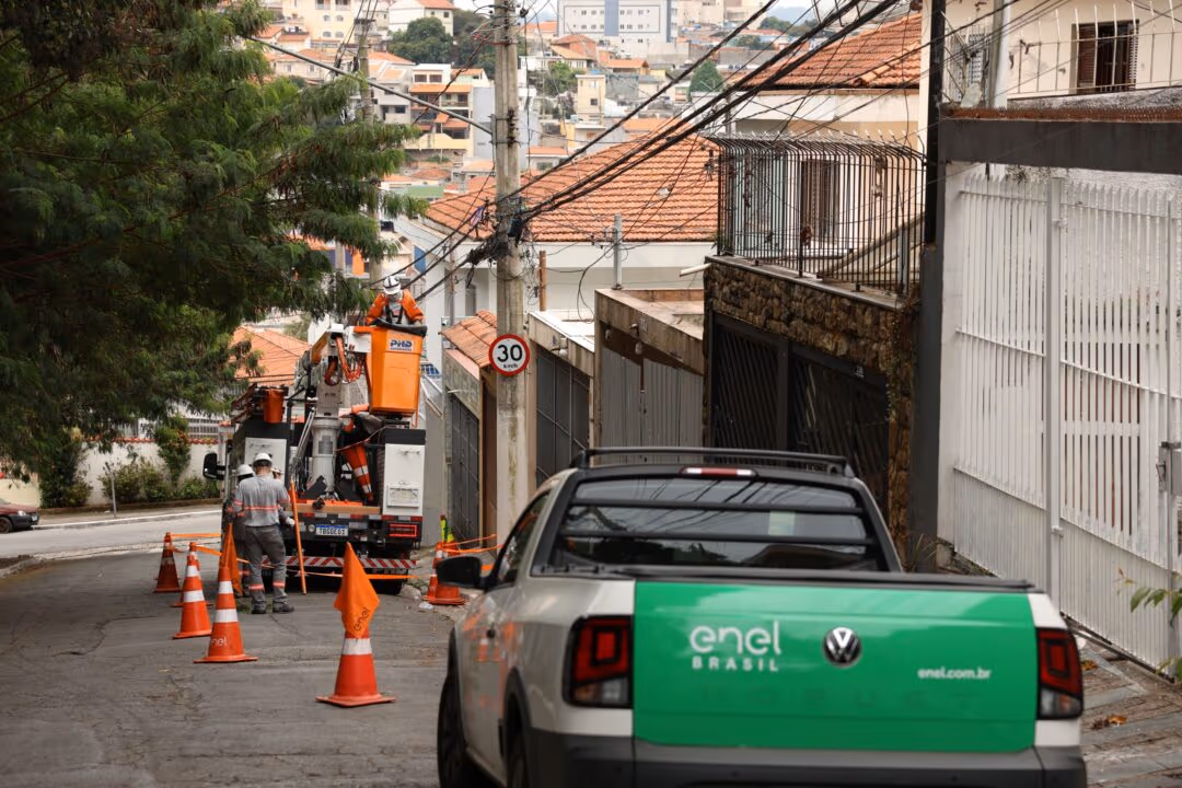 Aneel abre processo para encerrar concessão da Enel em SP