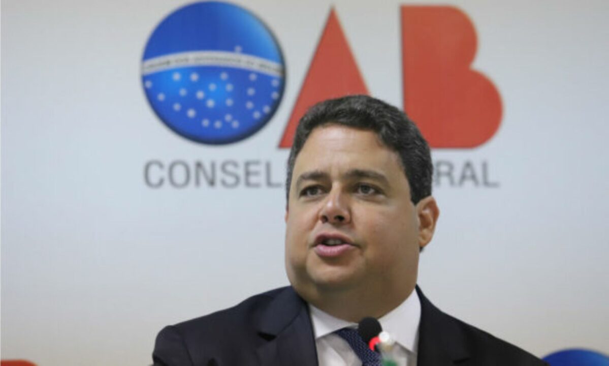 Escritório de ex-secretário de Paes recebeu R$ 1,2 mi do Master