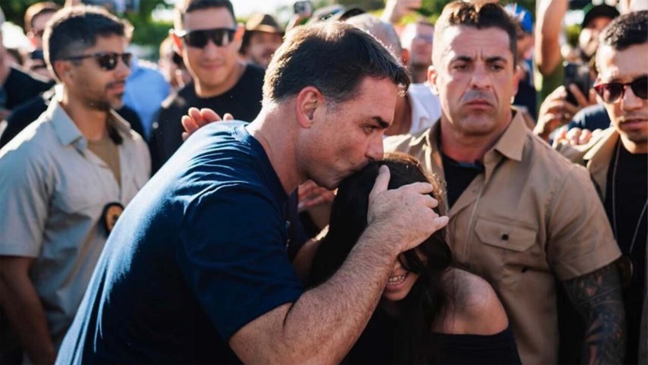 Flávio celebra derrubada de veto do PL da Dosimetria: “Primeiro passo”
