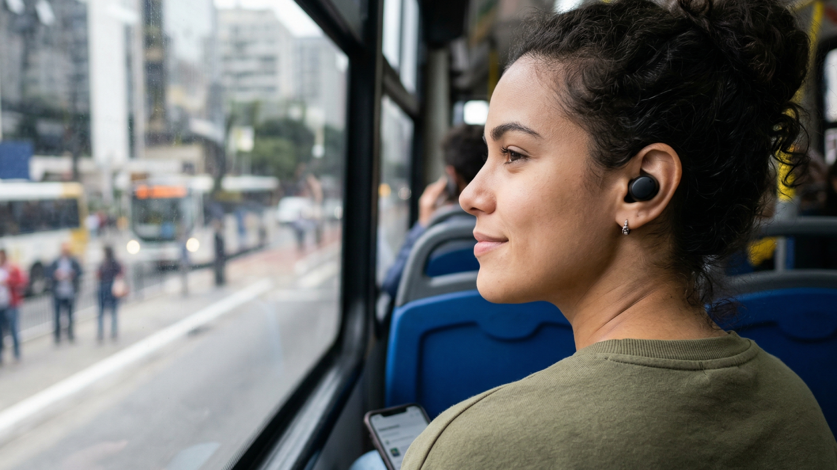 O fone ideal do cotidiano não é o mais caro e sim o que some da sua cabeça depois de alguns minutos