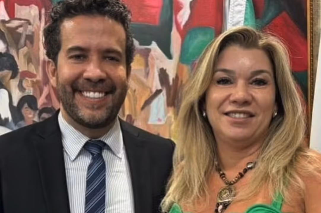 TCU investiga emendas de Janones a prefeitura de ex-namorada