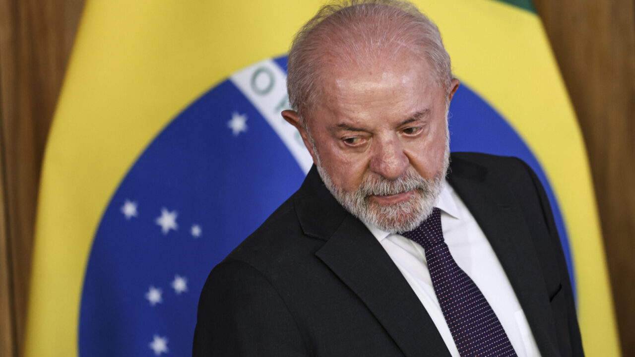 “Isso quebra um país”, diz CEO da Renner sobre taxa das blusinhas