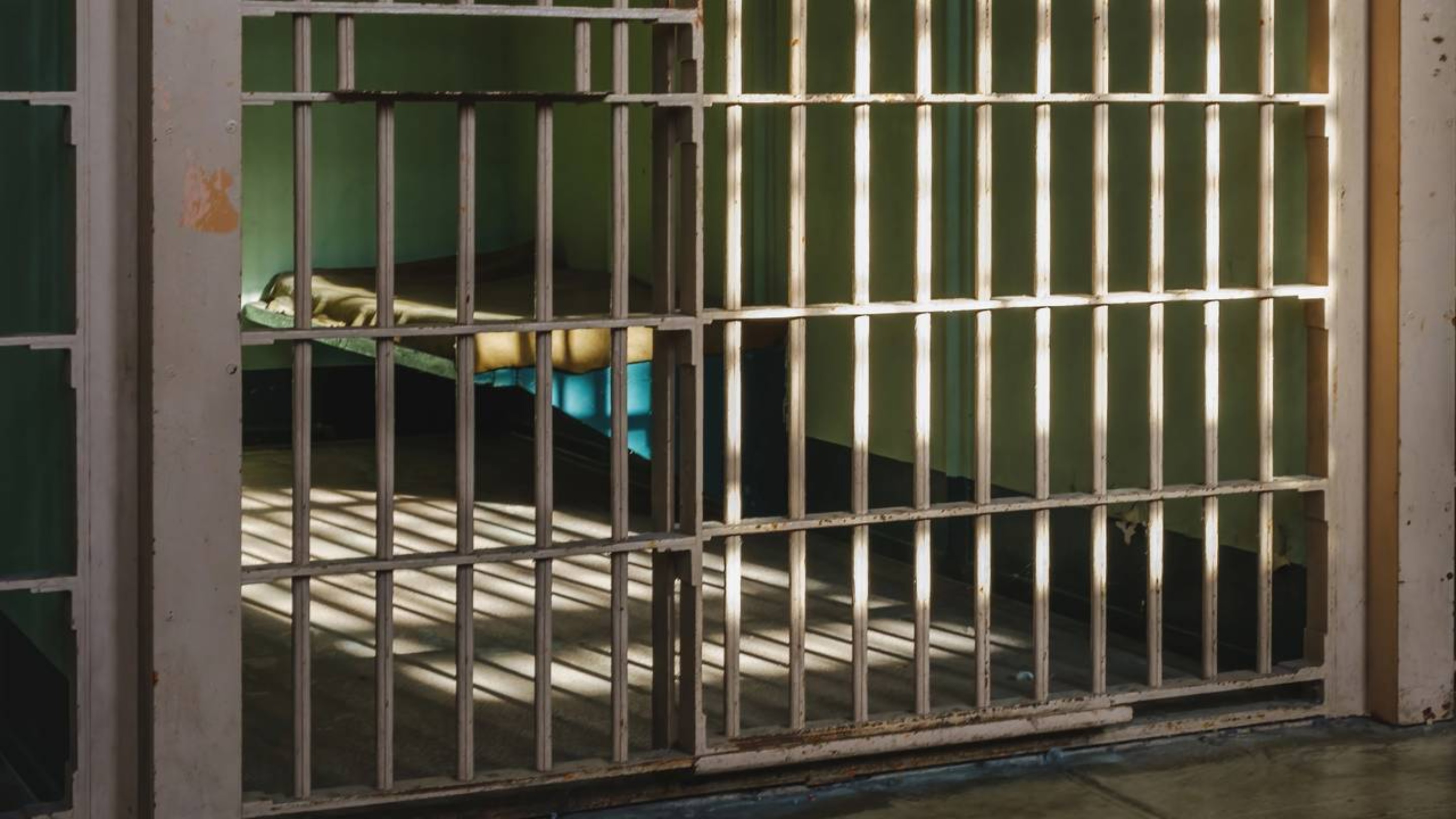 Menores de 12 anos agora podem pegar prisão perpétua após publicação no Diário Oficial