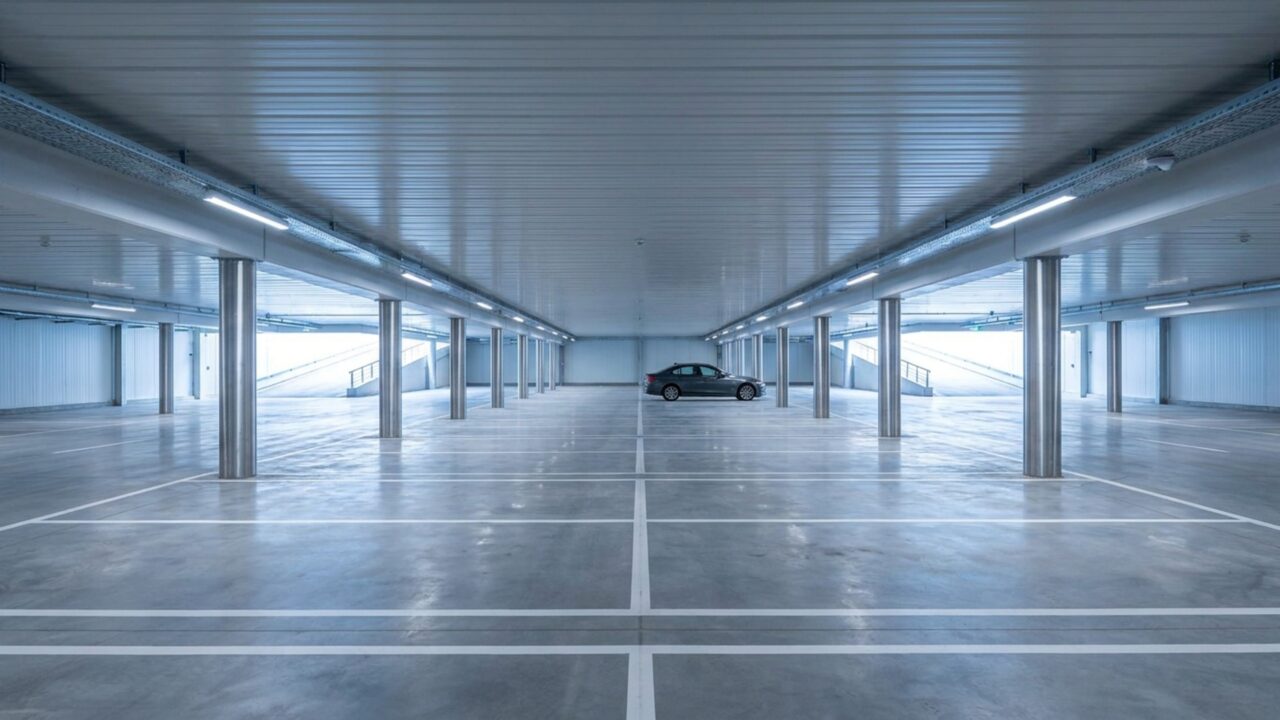 O que diz a lei sobre o vizinho que usa a sua vaga de garagem para manobrar o carro todos os dias