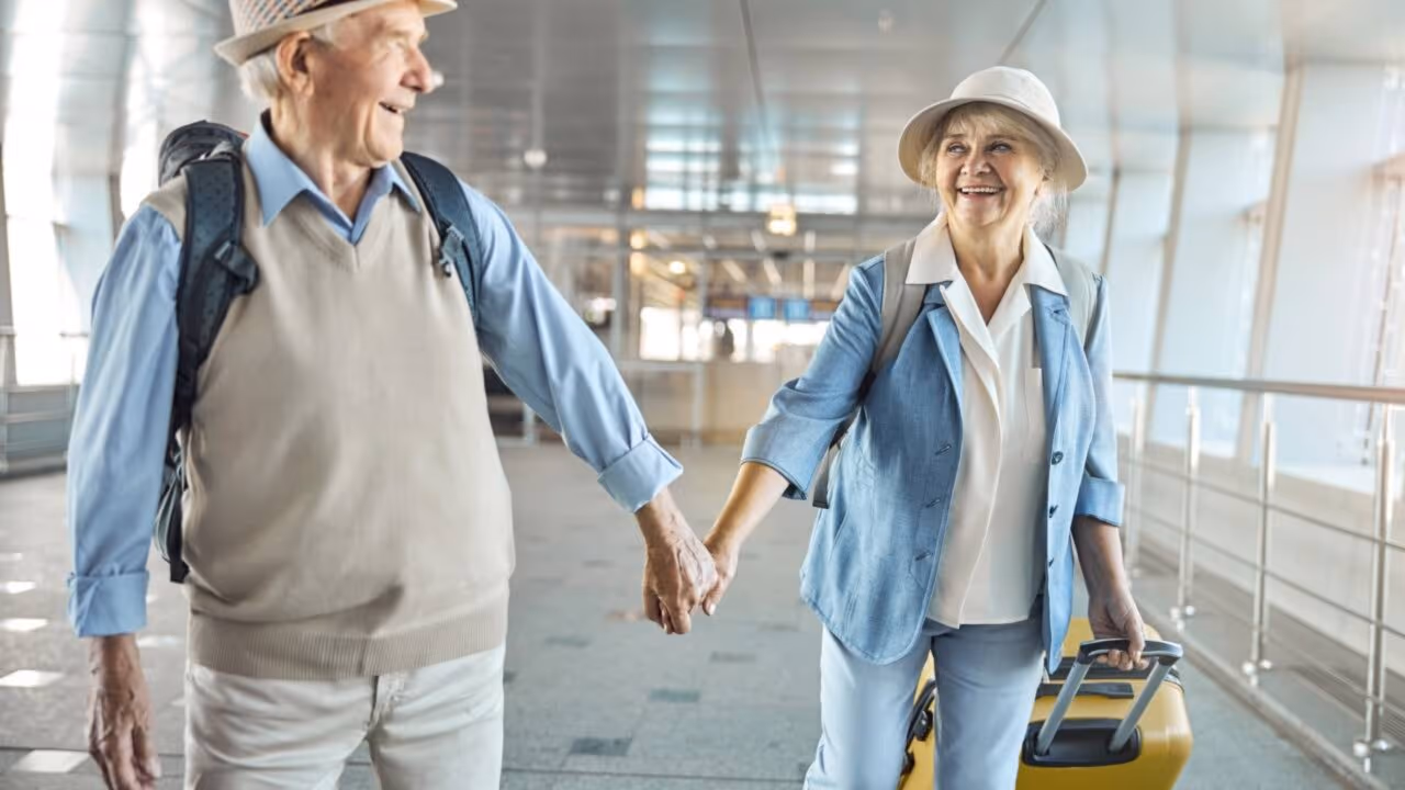 Regras dos aeroportos em 2026 para quem tem mais de 65 anos: Todo essencial antes da sua viagem