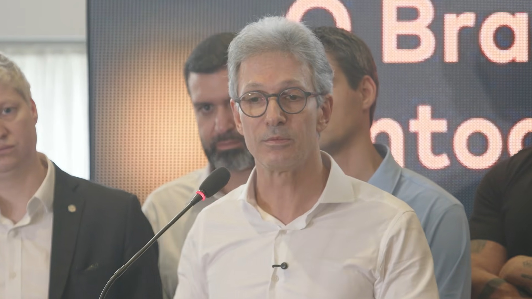 Crusoé: Zema promete um novo STF