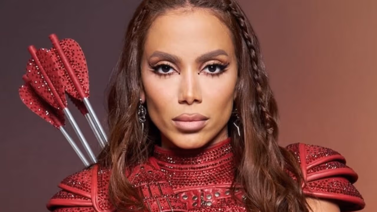 Sem sucesso fora do Brasil, Anitta justifica fracasso internacional