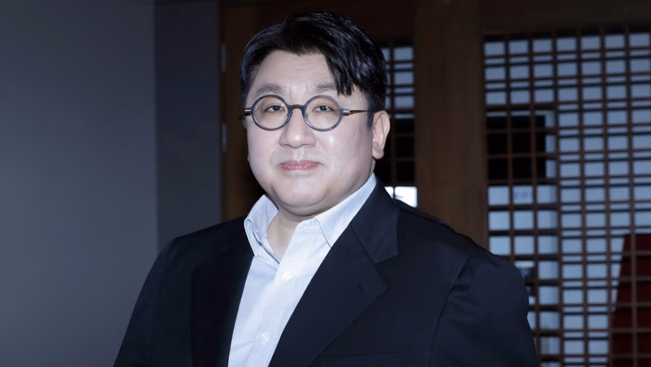 Fundador do BTS é alvo de mandado de prisão