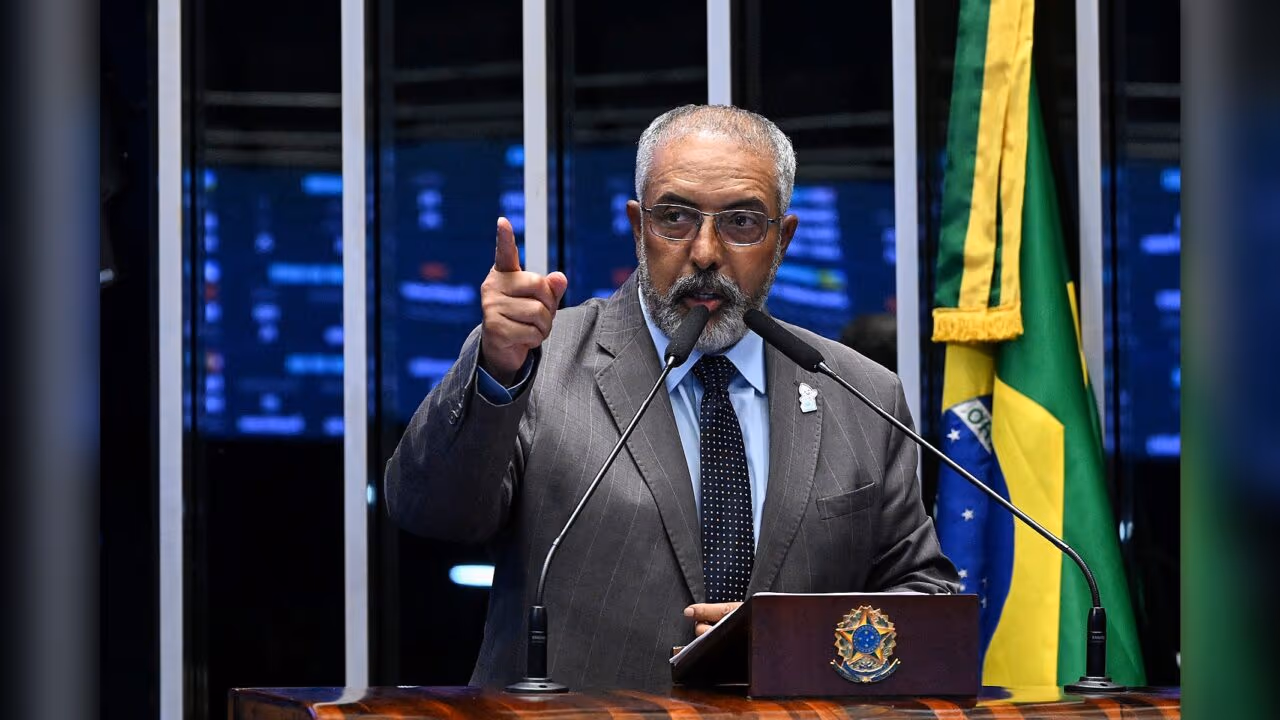 Paim reage a Trump e fala em “ameaça concreta de genocídio” contra o Irã