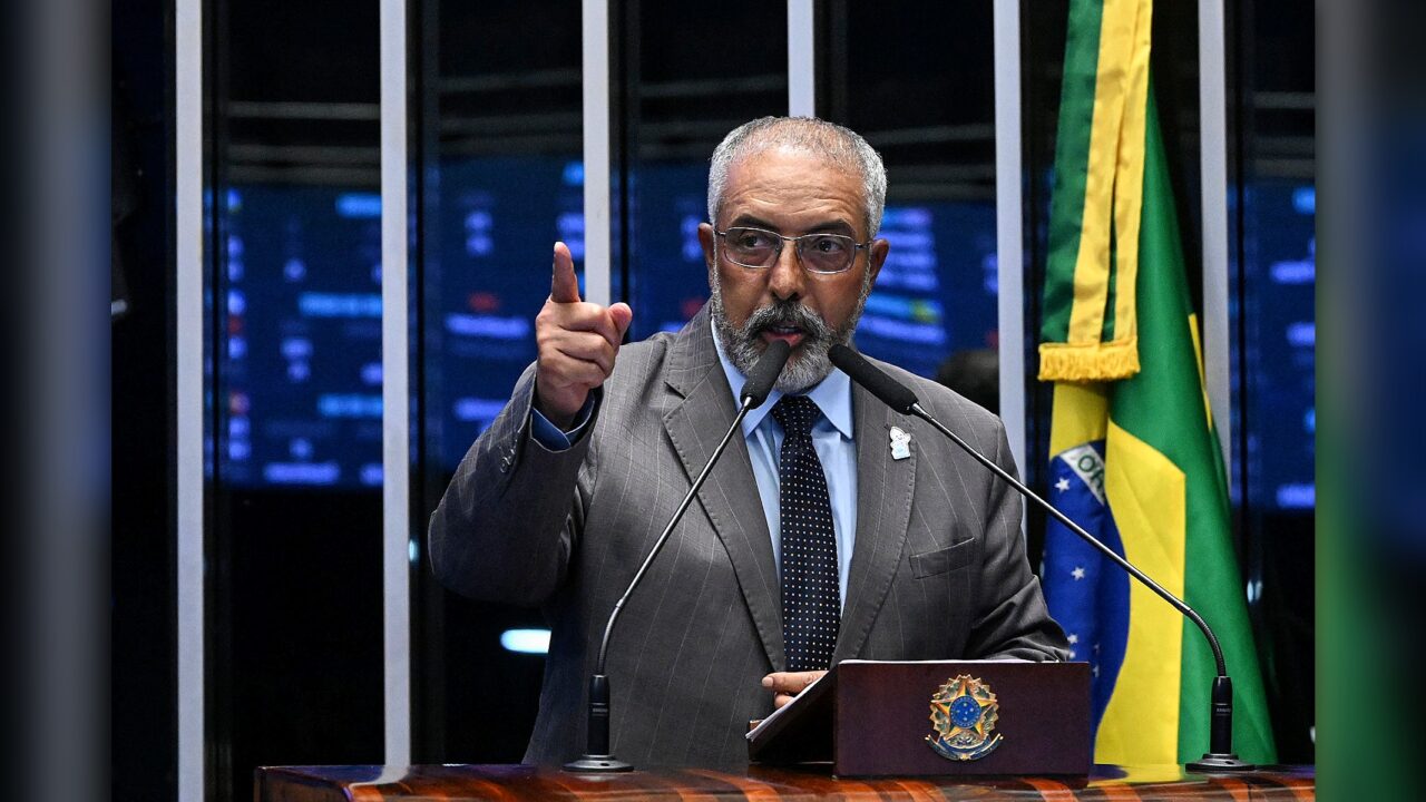 Paim reage a Trump e fala em “ameaça concreta de genocídio” contra o Irã
