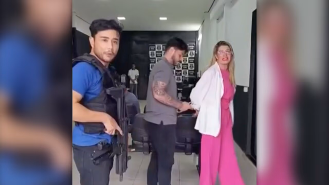 “O delegado se sentiu ofendido por post no Instagram”, diz advogada presa