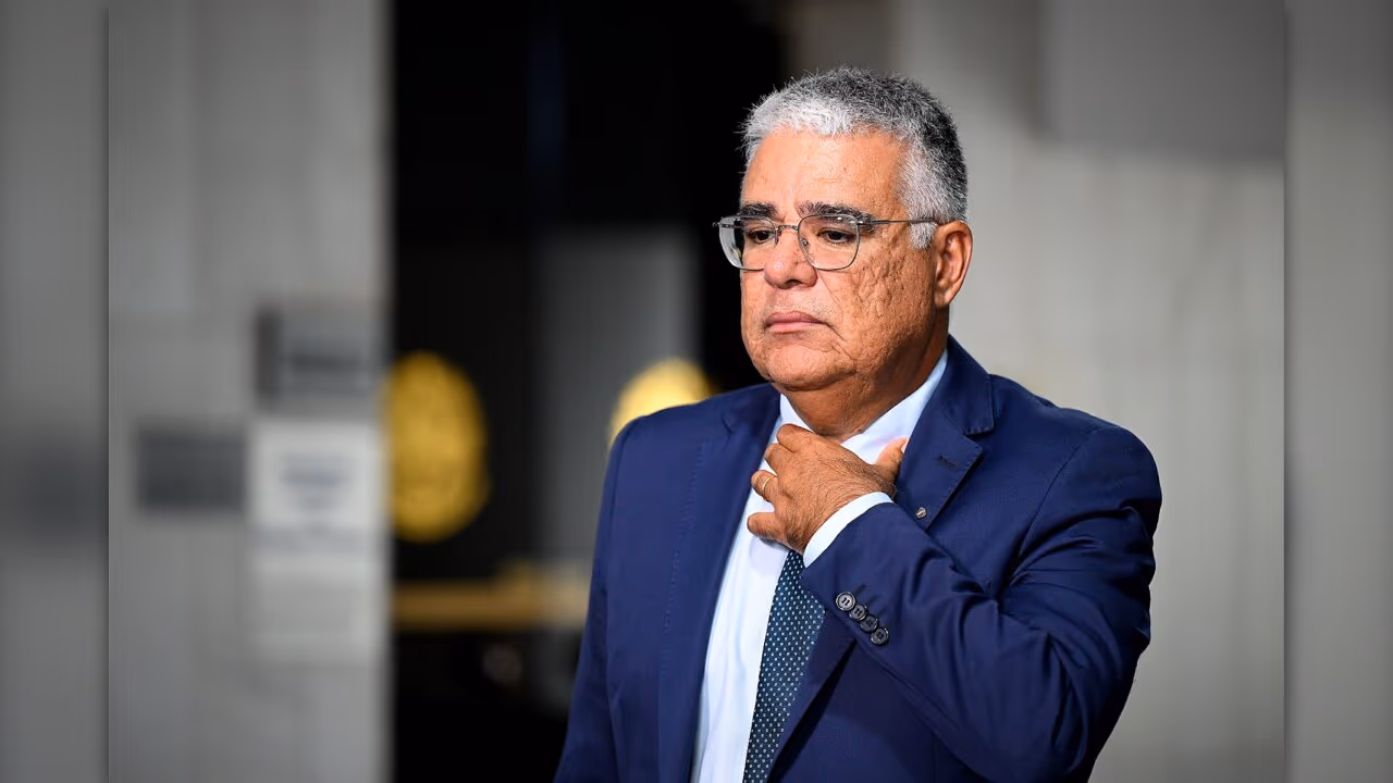 Girão critica inclusão de Zema em inquérito das fake news
