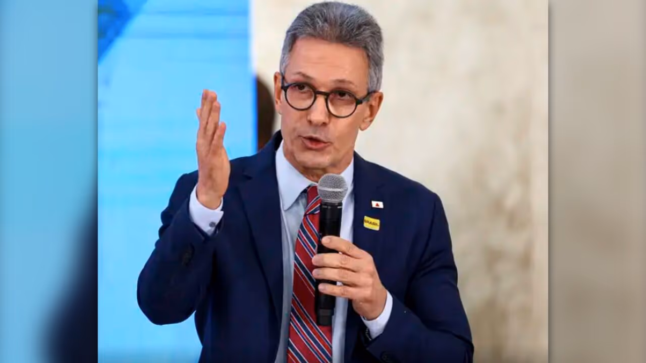 “Dinheiro público não é prêmio pra político”, diz Zema