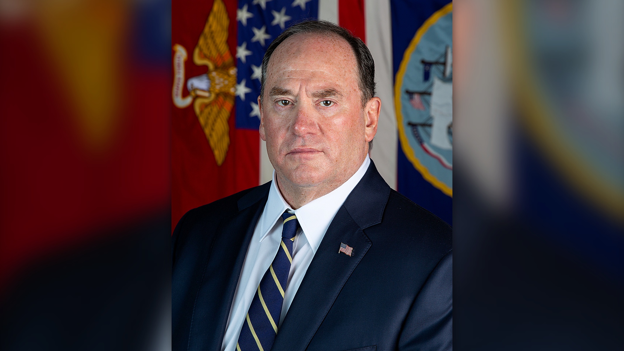 Marinha dos EUA anuncia demissão “imediata” de alto funcionário